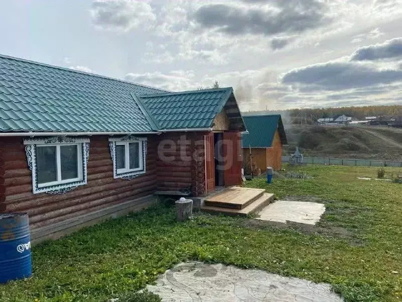 Дом в Свердловская область, Каменский муниципальный округ, с. ... - Фото 1