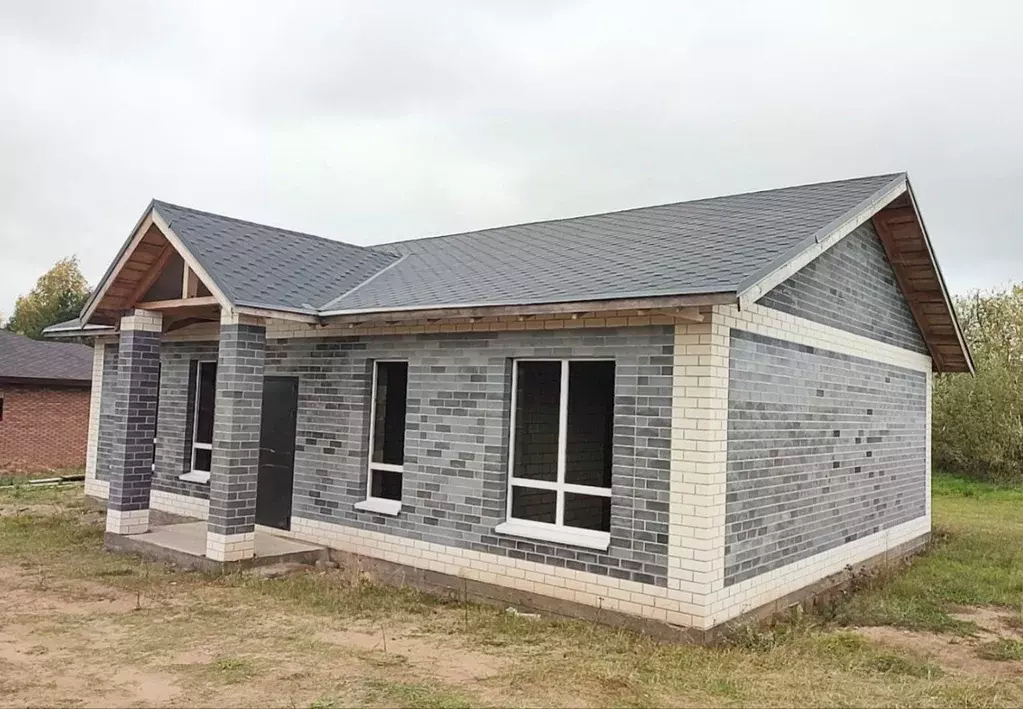 Дом в Кировская область, Слободской район, Бобинское с/пос, д. Большие ... - Фото 2