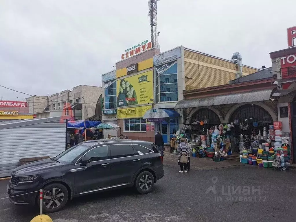 Торговая площадь в Татарстан, Казань Комсомольская ул., 2 (400 м) - Фото 0