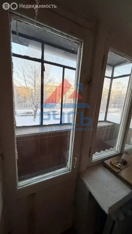 2-комнатная квартира: Коркино, улица Цвиллинга, 19 (42 м) - Фото 1