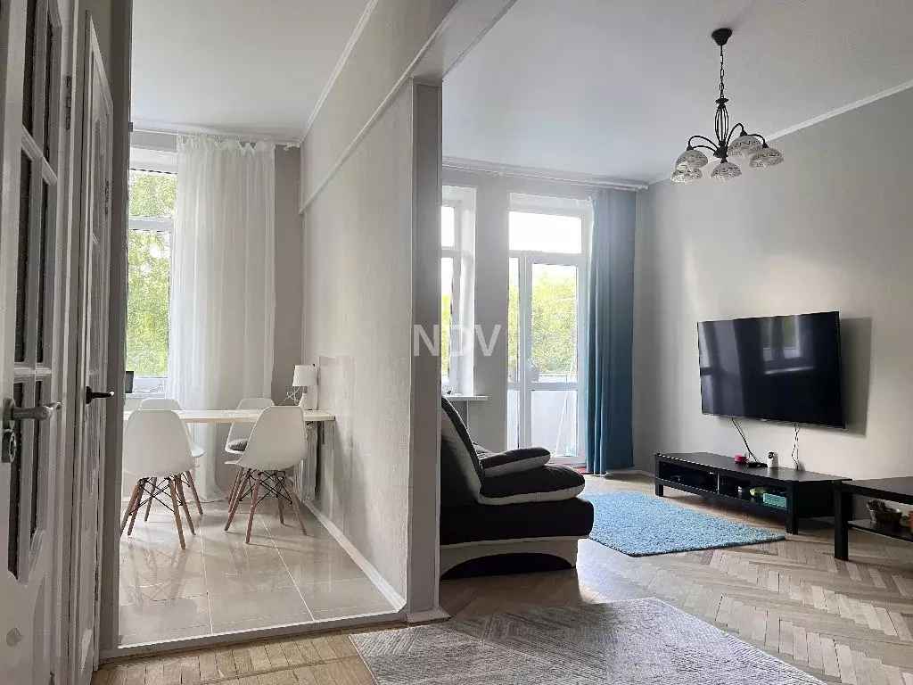 Продается 3-комнатная квартира - Фото 2