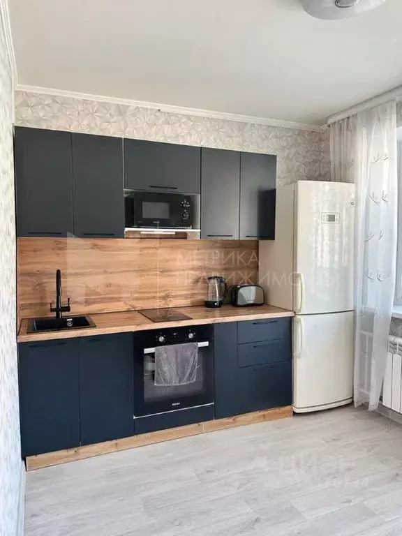 1-к кв. Тюменская область, Тюмень ул. 50 лет Октября, 80к1 (37.8 м) - Фото 0