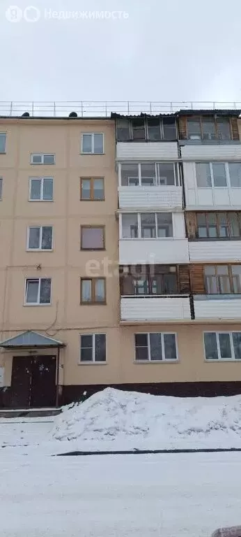 3-комнатная квартира: Кемерово, Октябрьский проспект, 41 (60.9 м) - Фото 0