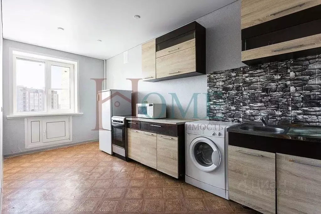3-к кв. Новосибирская область, Новосибирск ул. Толбухина, 23 (77.0 м) - Фото 0