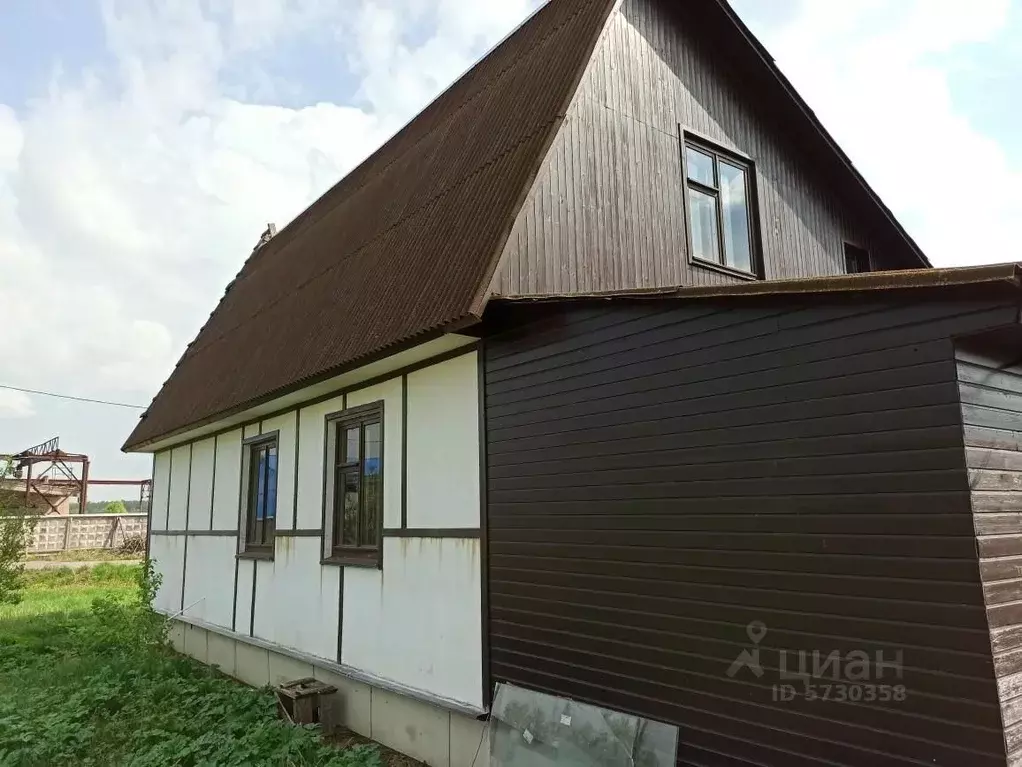Дом в Ленинградская область, Кингисеппский район, Большелуцкое с/пос, ... - Фото 1