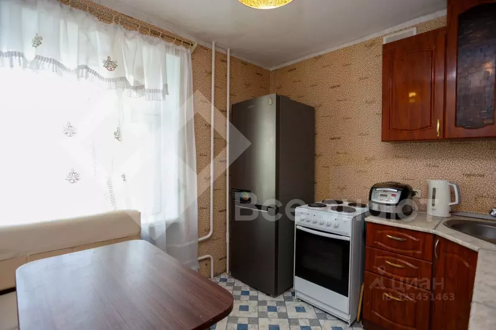 3-к кв. Челябинская область, Челябинск пос. Аэропорт, 22 (65.7 м) - Фото 2