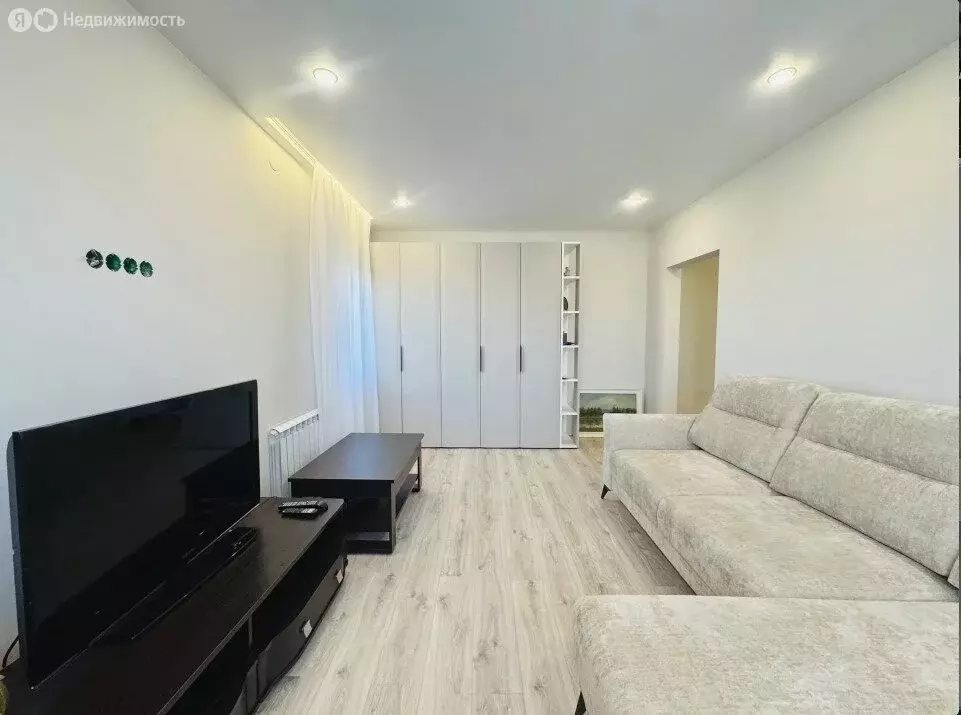 2-комнатная квартира: Улан-Удэ, улица Модогоева, 10 (60 м) - Фото 2