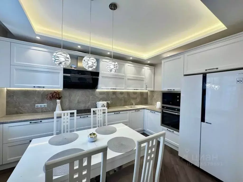 2-к кв. Татарстан, Казань ул. Алексея Козина, 3А (57.9 м) - Фото 1