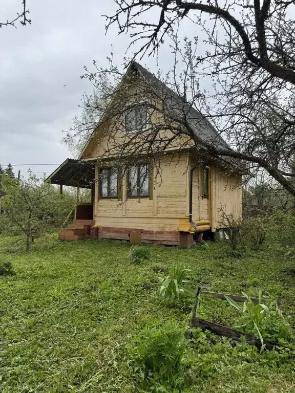 Дом в Ленинградская область, Лужский район, Мшинское с/пос, Мшинская ... - Фото 0