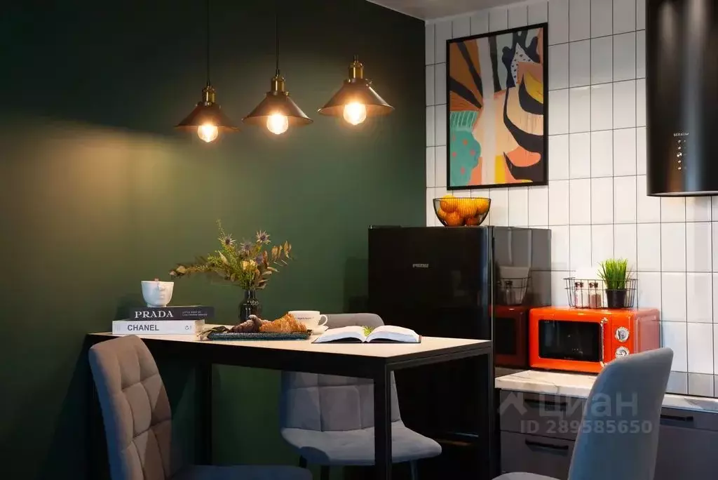 1-к кв. Тюменская область, Тюмень ул. 50 лет Октября, 57А (37.0 м) - Фото 1