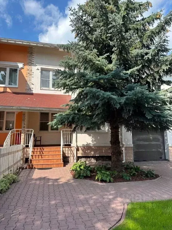 Таунхаус в Московская область, Люберцы городской округ, с. Верхнее ... - Фото 1