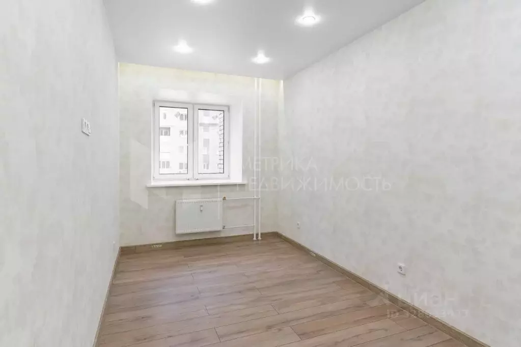 2-к кв. Тюменская область, Тюмень ул. Мельникайте, 144к1 (60.1 м) - Фото 1