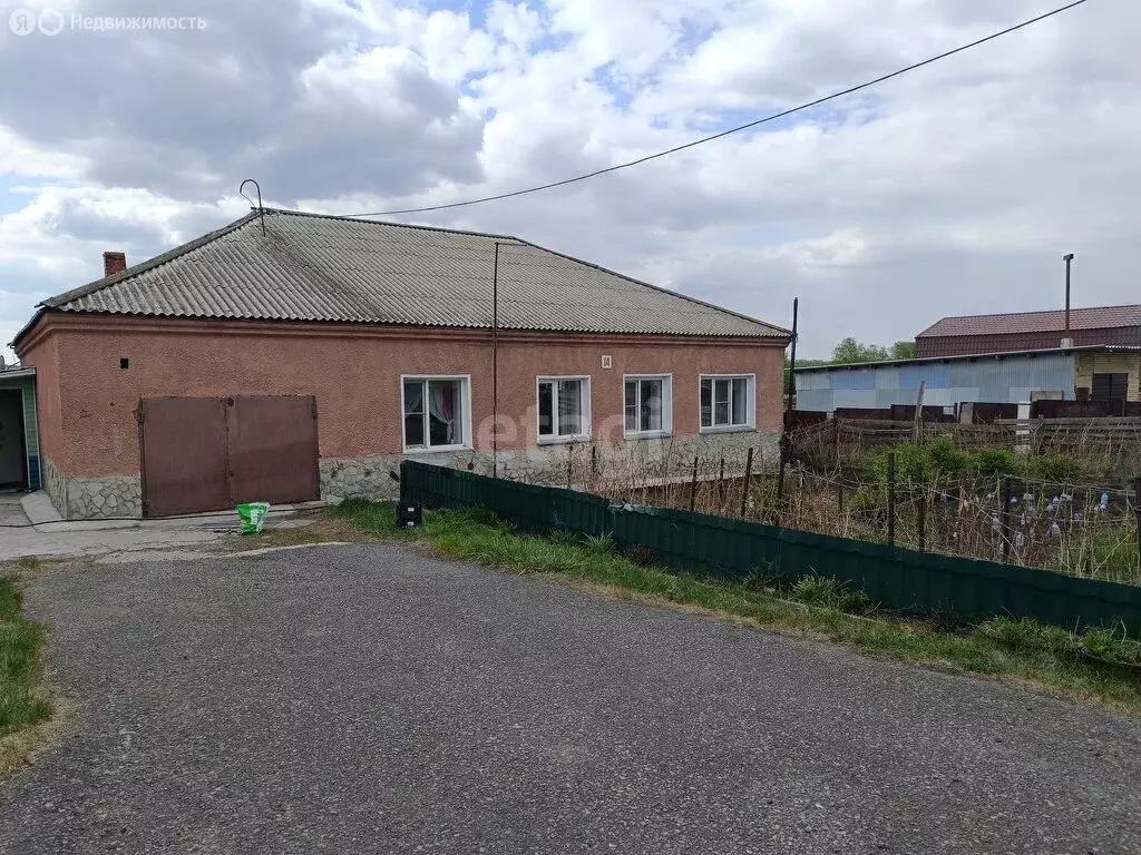 Дом в деревня Сарсаз, Новая улица (121.3 м) - Фото 1
