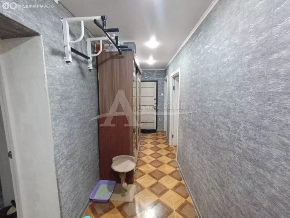 4-комнатная квартира: Георгиевск, улица Салогубова, 3 (77 м) - Фото 1