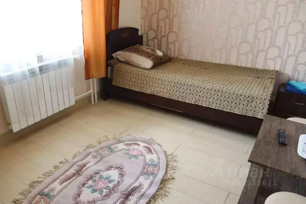 Комната Челябинская область, Челябинск Гражданская ул., 9 - Фото 1