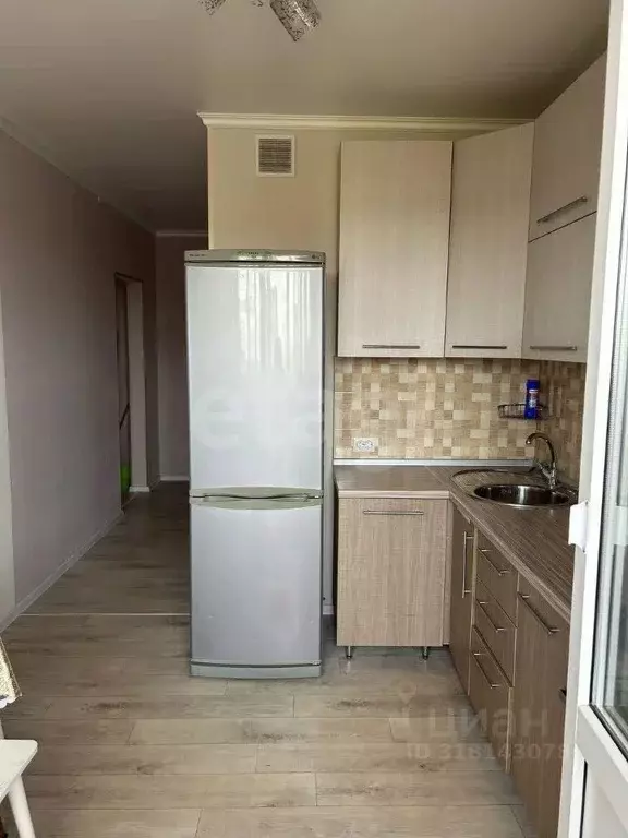 1-к кв. Владимирская область, Ковров ул. Маршала Устинова, 3 (40.0 м) - Фото 0