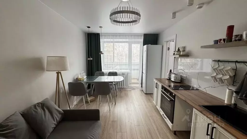 2-к кв. Алтай, Горно-Алтайск Коммунистический просп. (43.5 м) - Фото 1