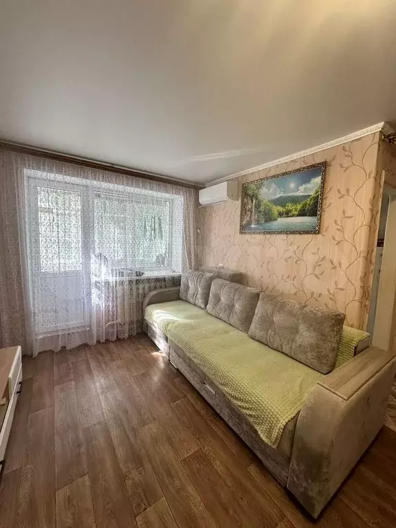 2-к. квартира, 42 м, 5/5 эт. - Фото 1