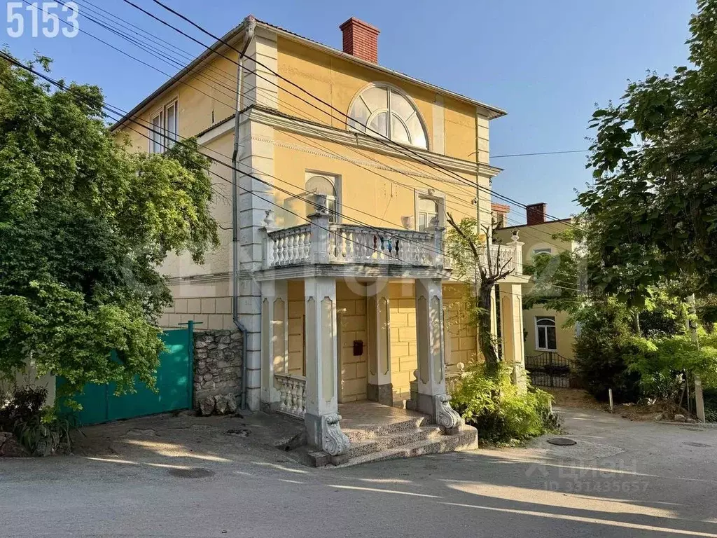Дом в Севастополь, Севастополь, Балаклава г. ул. 7 Ноября (300 м) - Фото 2
