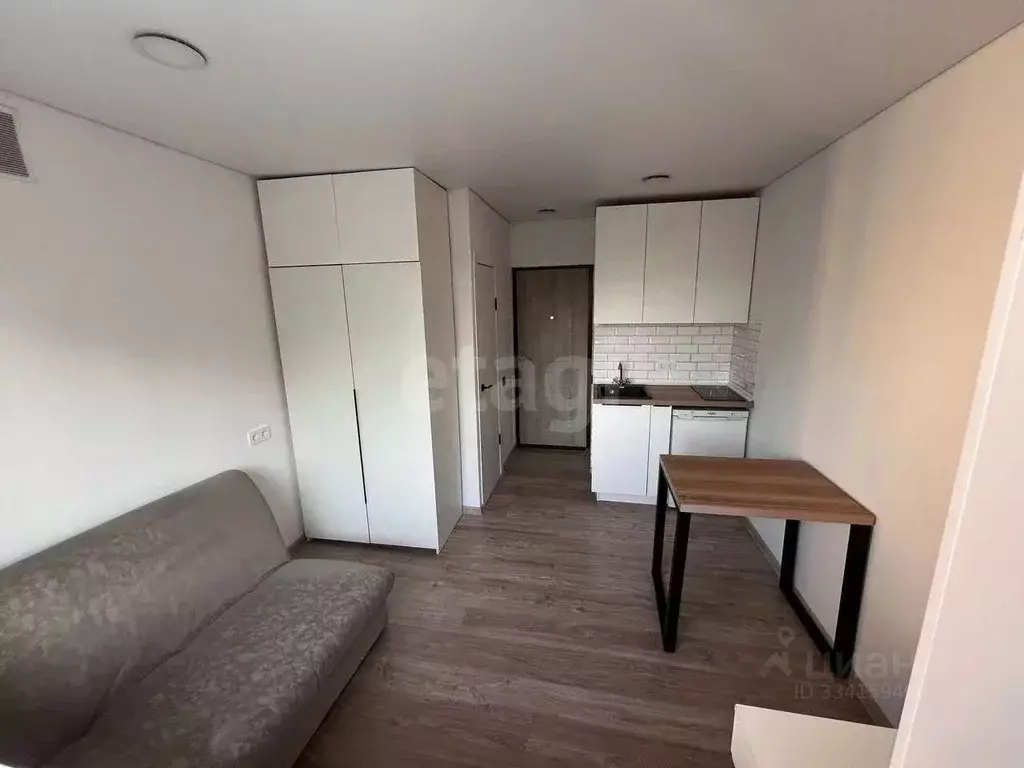 Студия Татарстан, Казань ул. Братьев Касимовых, 22/7 (12.5 м) - Фото 1