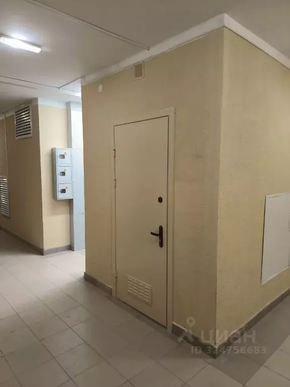 Гараж в Московская область, Красногорск ул. Жуковского, 11 (4 м) - Фото 1