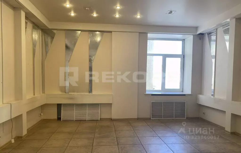 Офис в Санкт-Петербург Большая Разночинная ул., 14 (302 м) - Фото 0
