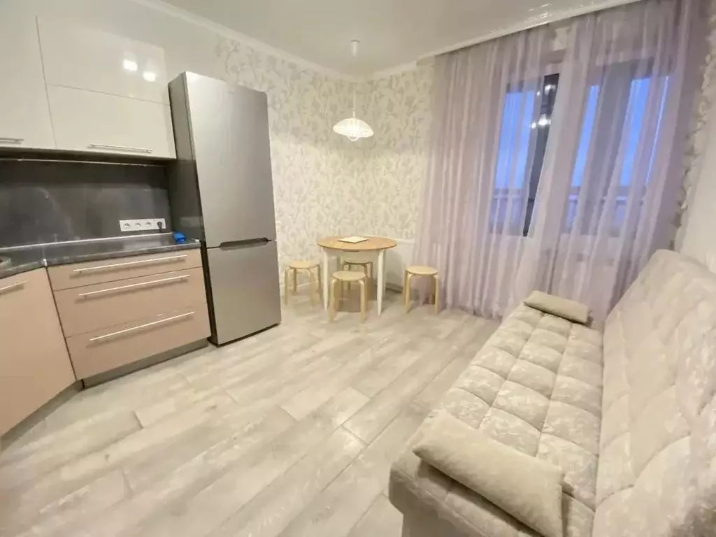 1-к кв. Башкортостан, Уфа ул. Глумилинская, 10 (40.0 м) - Фото 2