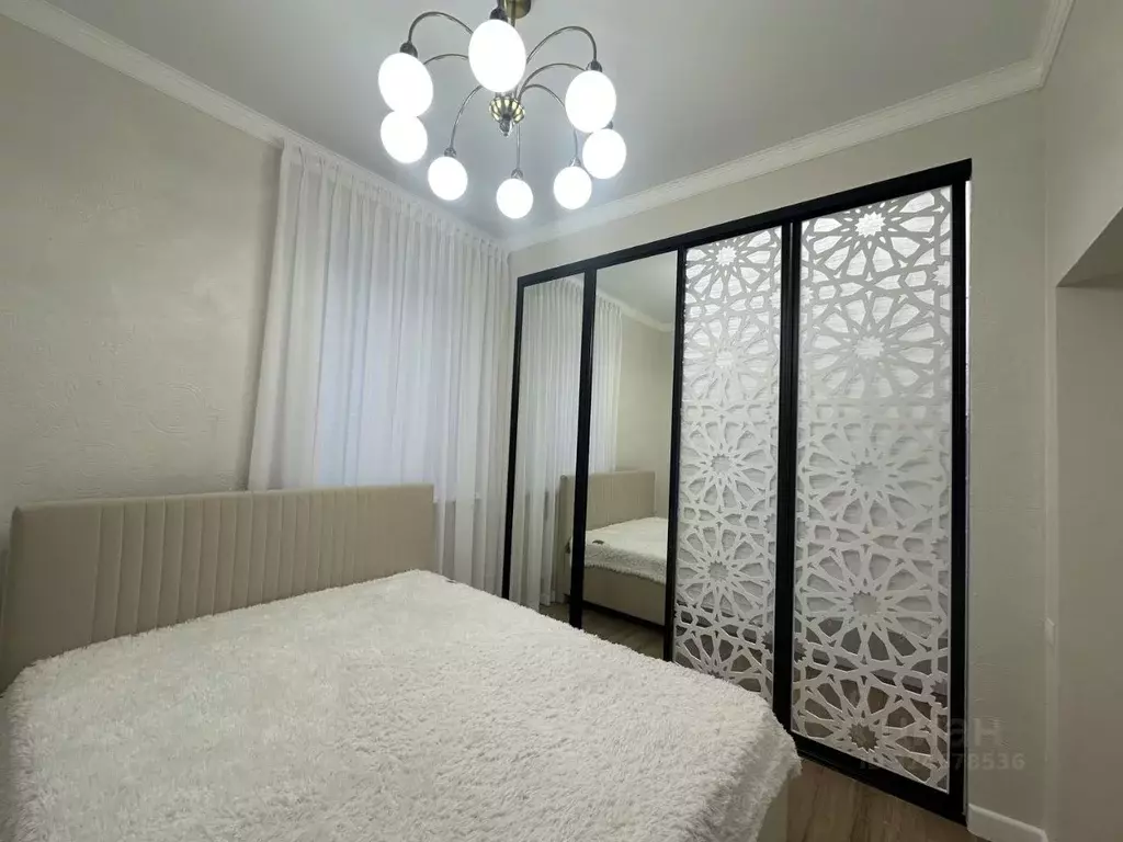 2-к кв. Крым, Симферополь ул. Воровского, 23 (52.0 м) - Фото 0