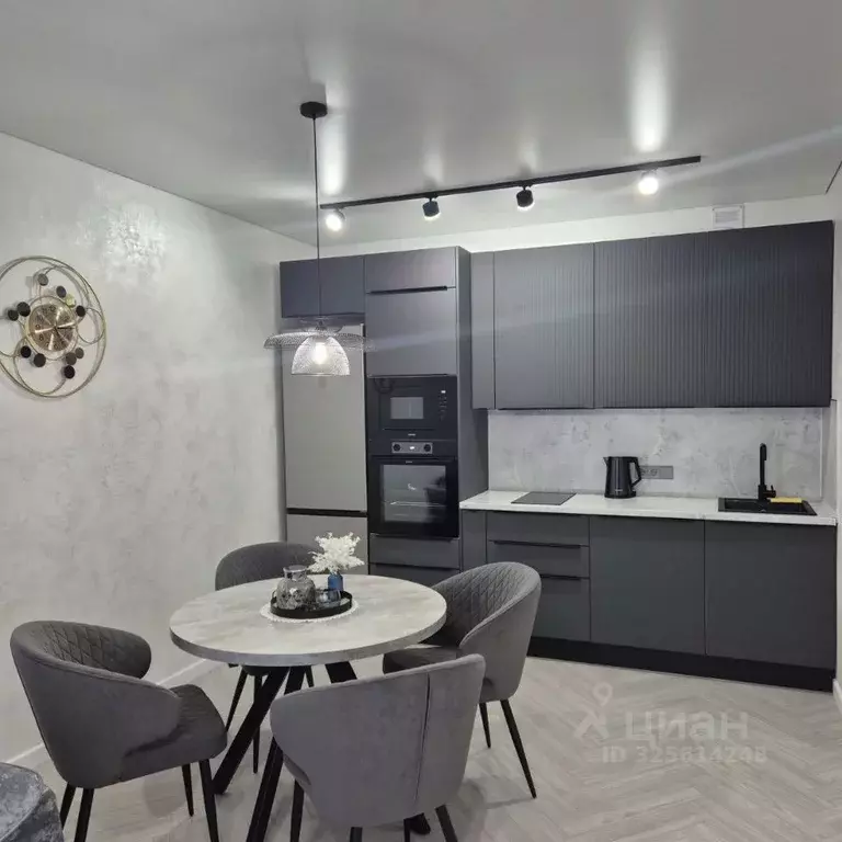 2-к кв. Новосибирская область, Новосибирск ул. Владимира Заровного, 8 ... - Фото 1