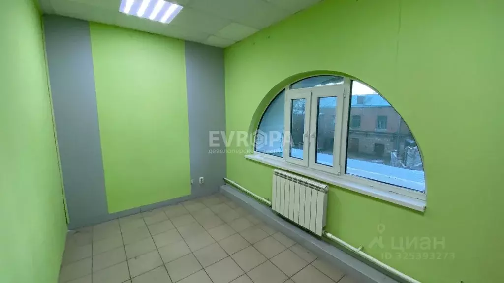 Офис в Ульяновская область, Ульяновск ул. Федерации, 11 (28 м) - Фото 1