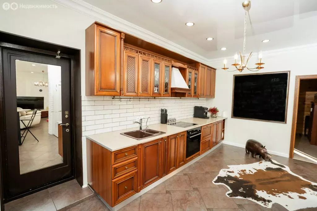 Дом в посёлок Дзержинск, Светлый переулок, 15 (320 м) - Фото 2