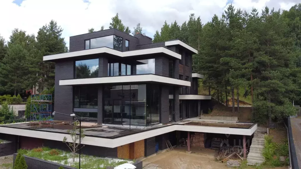 Дом в Ленинградская область, Всеволожский район, Бугровское городское ... - Фото 1