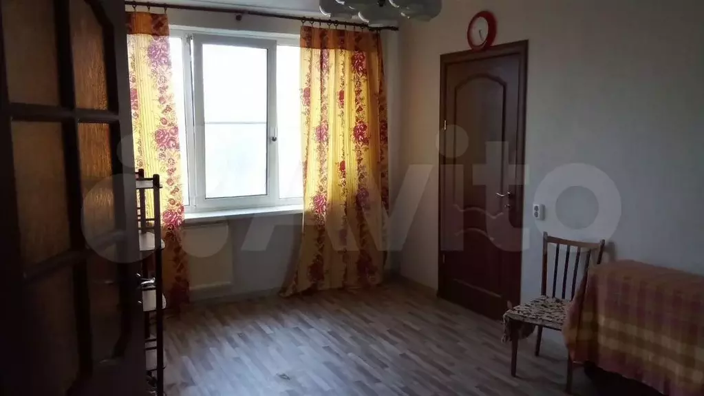 4-к. квартира, 70м, 4/5эт. - Фото 1