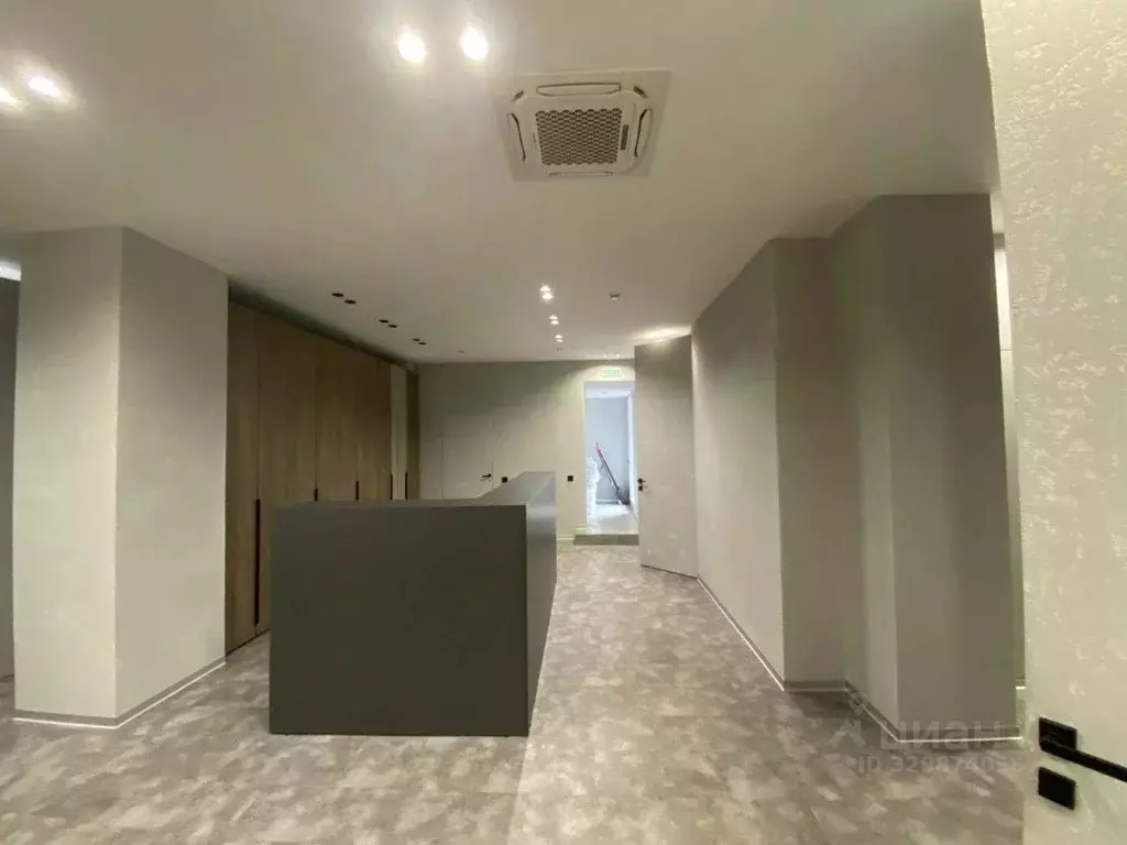 Офис в Свердловская область, Екатеринбург ул. Азина, с18Е (250 м) - Фото 2