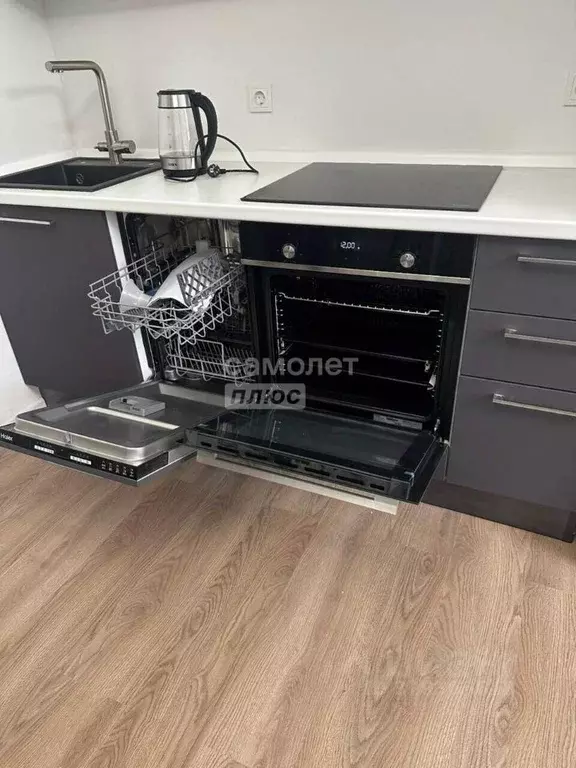 2-к кв. Московская область, Химки городской округ, д. Юрлово к1/1 ... - Фото 2