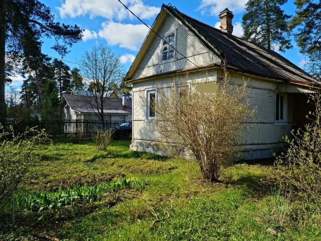 Дом в Ленинградская область, Гатчинский район, Вырица городской ... - Фото 1