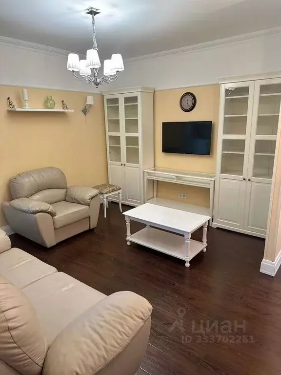 3-к кв. Москва Внуковское поселение, ул. Анны Ахматовой, 2 (70.0 м) - Фото 1