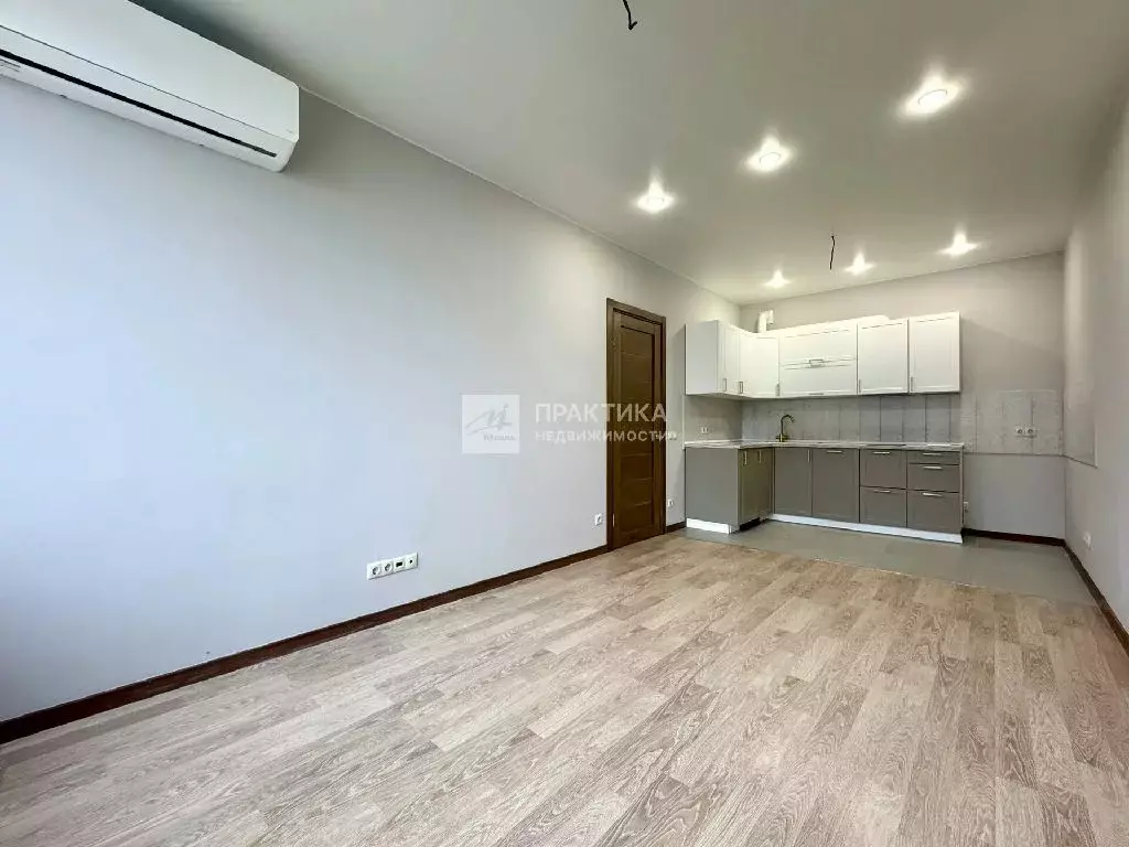 Продается 2-комнатная квартира - Фото 1