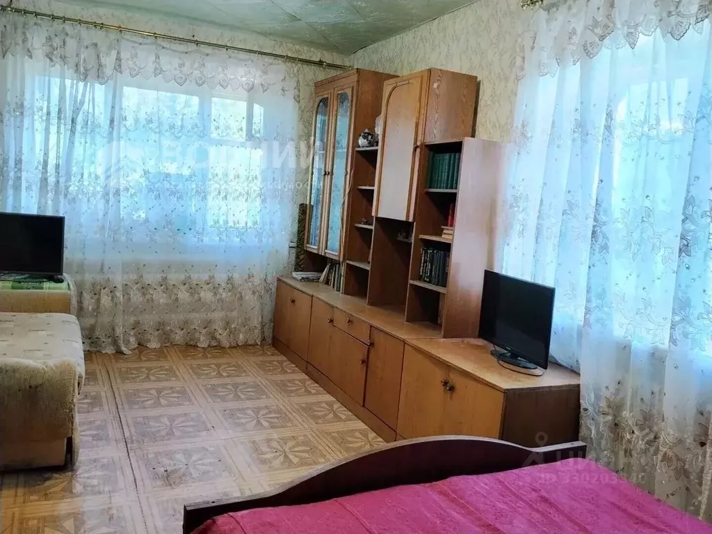 1-к кв. Чувашия, Шумерля Октябрьская ул., 8 (30.7 м) - Фото 1