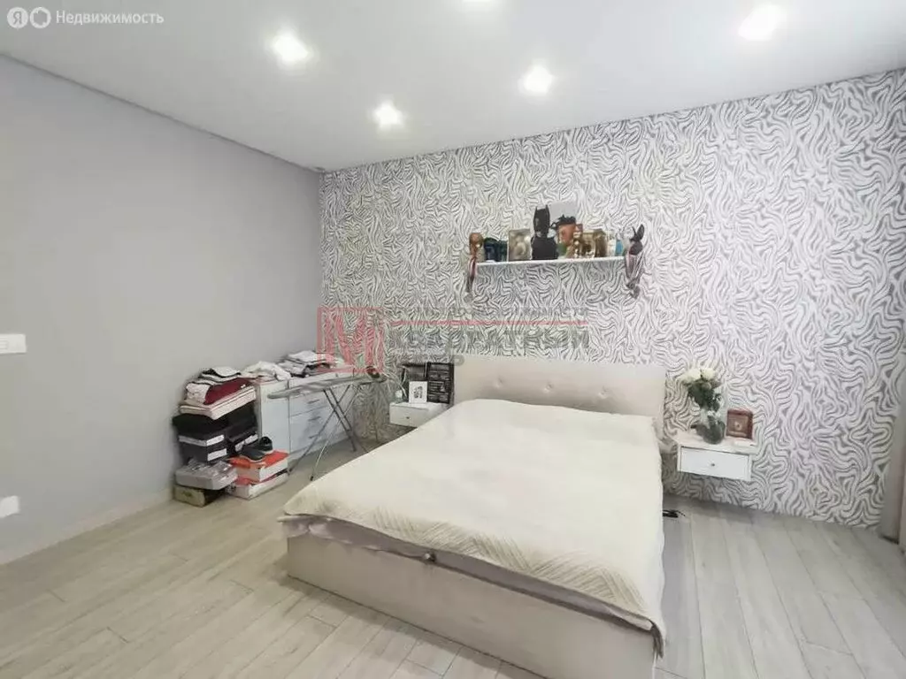 Дом в Старый Оскол, Художественная улица, 8 (200 м) - Фото 1