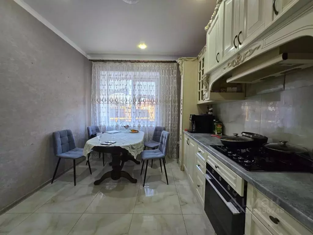 Коттедж в Ставропольский край, Ставрополь ул. Серова, 502/1 (100 м) - Фото 0