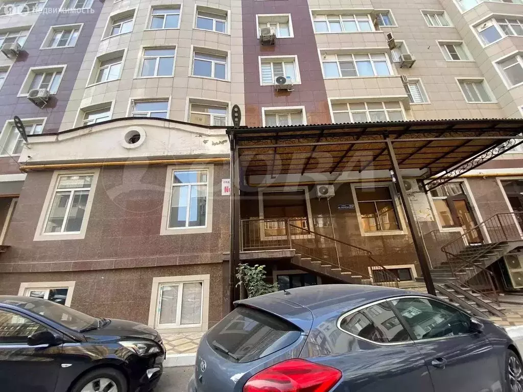 3-комнатная квартира: Махачкала, улица Юсупа Акаева, 25А (125 м) - Фото 2