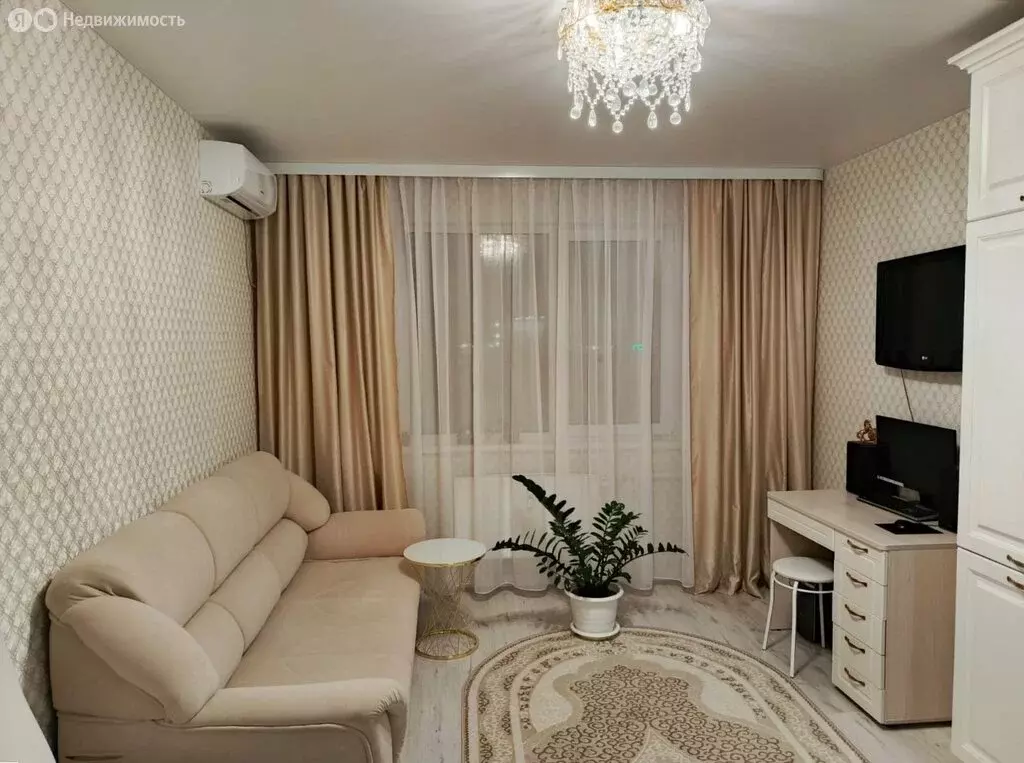 3-комнатная квартира: Оренбург, улица Берёзка, 19/2 (65 м) - Фото 1