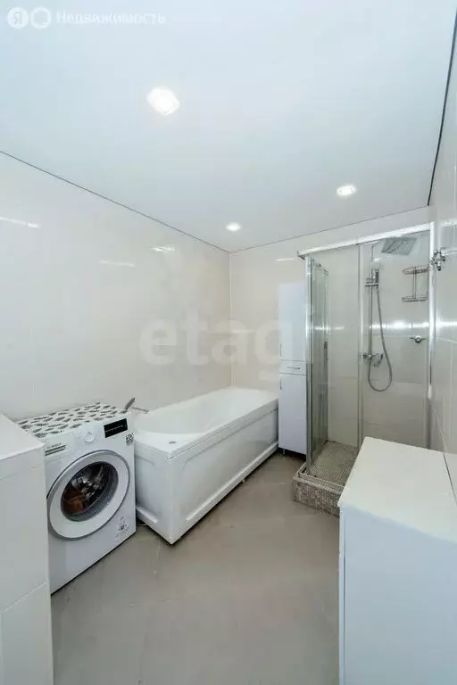 2-комнатная квартира: Бийск, улица Георгия Прибыткова, 10/1 (77.8 м) - Фото 2