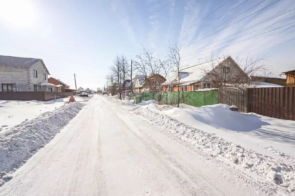 Участок в Новосибирская область, Бердск Южный мкр, 5-й кв-л, 21 (9.9 ... - Фото 0