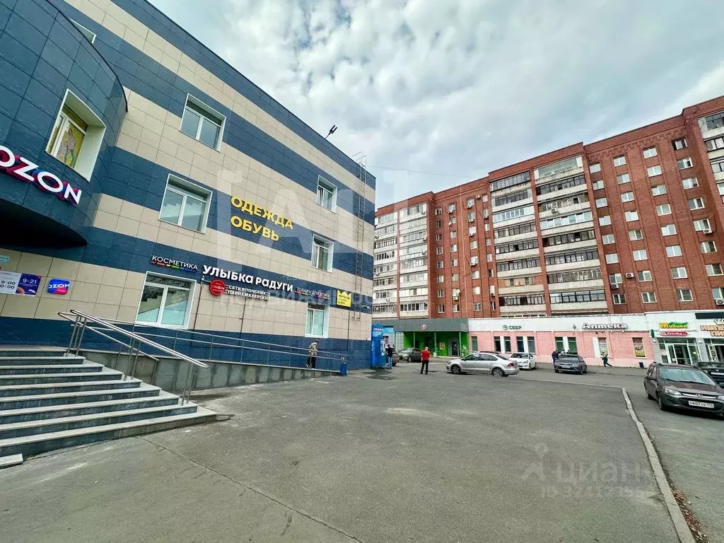 Торговая площадь в Челябинская область, Челябинск Комсомольский ... - Фото 1