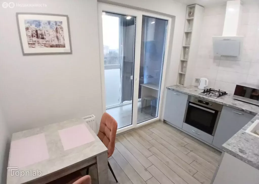 1-комнатная квартира: Калининград, Пригородная улица, 13к4 (39.5 м) - Фото 1