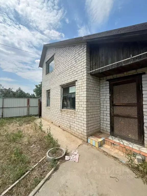 Дом в Волгоградская область, Волгоград Железнодорожник СНТ, ул. ... - Фото 0