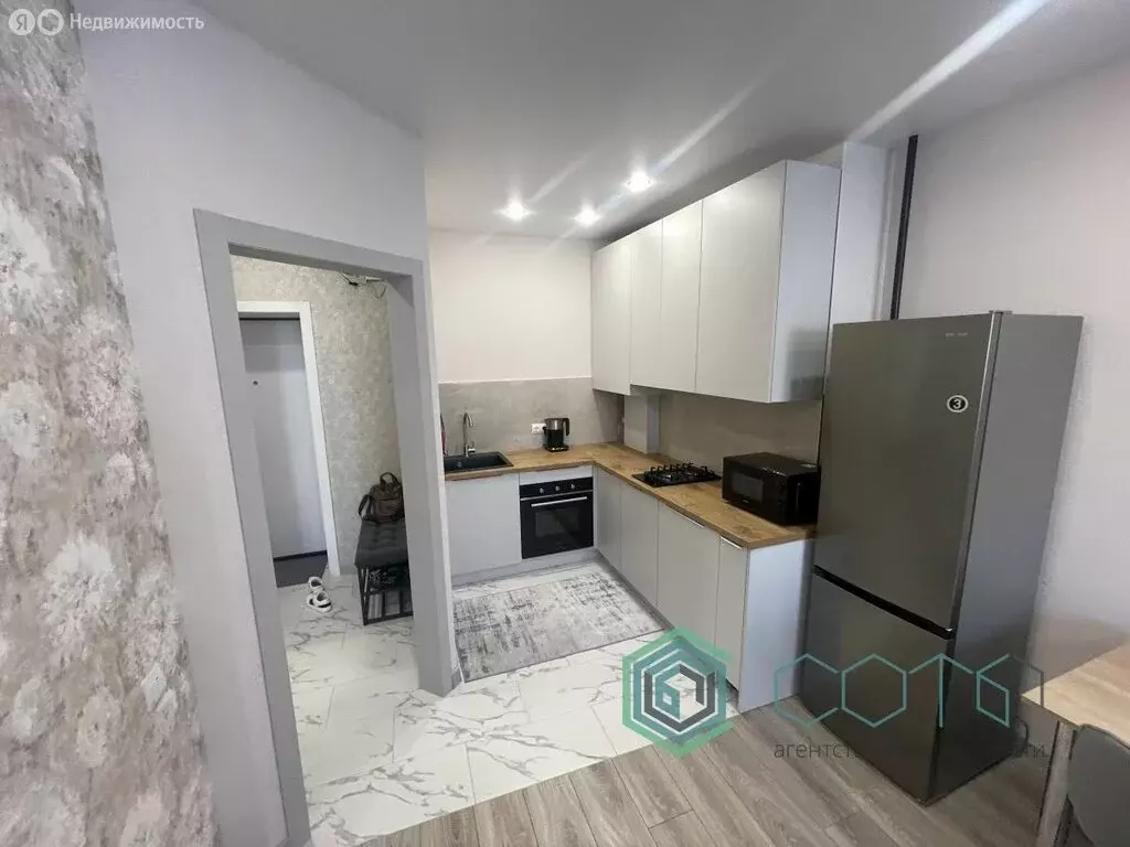 1-комнатная квартира: Калининград, Суздальская улица, 17 (38 м) - Фото 1