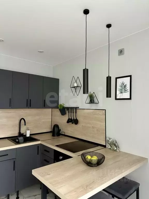 1-к кв. Свердловская область, Екатеринбург ул. Тюльпановая, 9 (34.49 ... - Фото 1